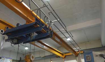 Trusted double girder EOT crane supplier offering durable and efficient overhead cranes for industrial use.